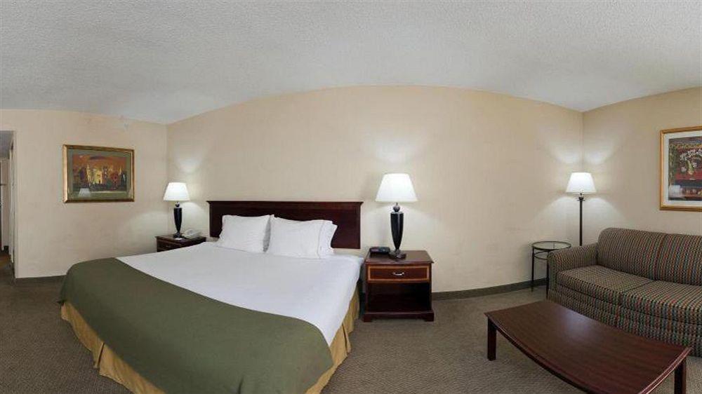 Holiday Inn Express Hotel & Suites Pigeon Forge, An Ihg Hotel Экстерьер фото