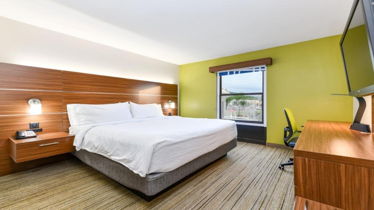 Holiday Inn Express Hotel & Suites Pigeon Forge By Ihg Экстерьер фото