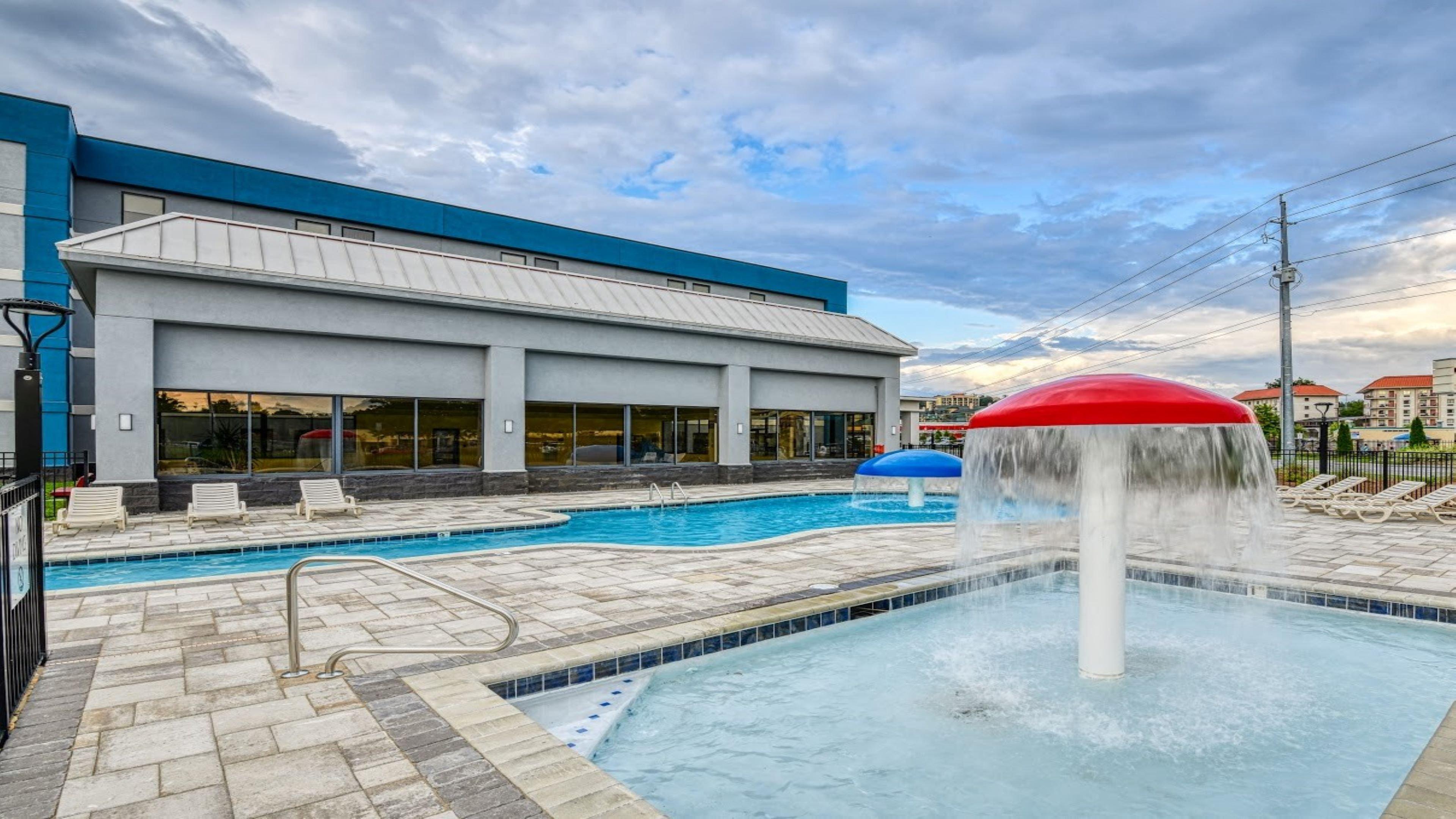 Holiday Inn Express Hotel & Suites Pigeon Forge By Ihg Экстерьер фото