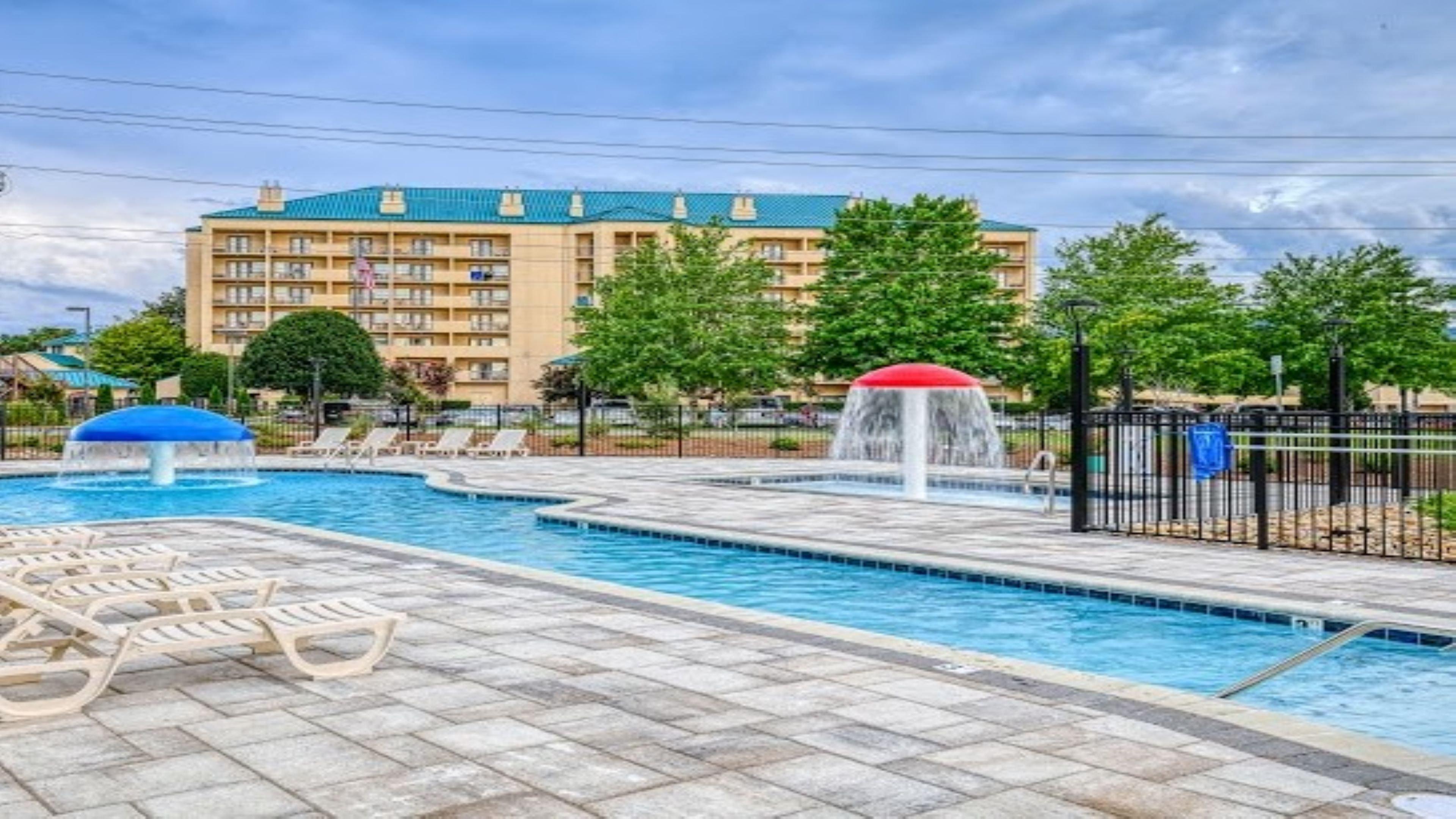 Holiday Inn Express Hotel & Suites Pigeon Forge, An Ihg Hotel Экстерьер фото