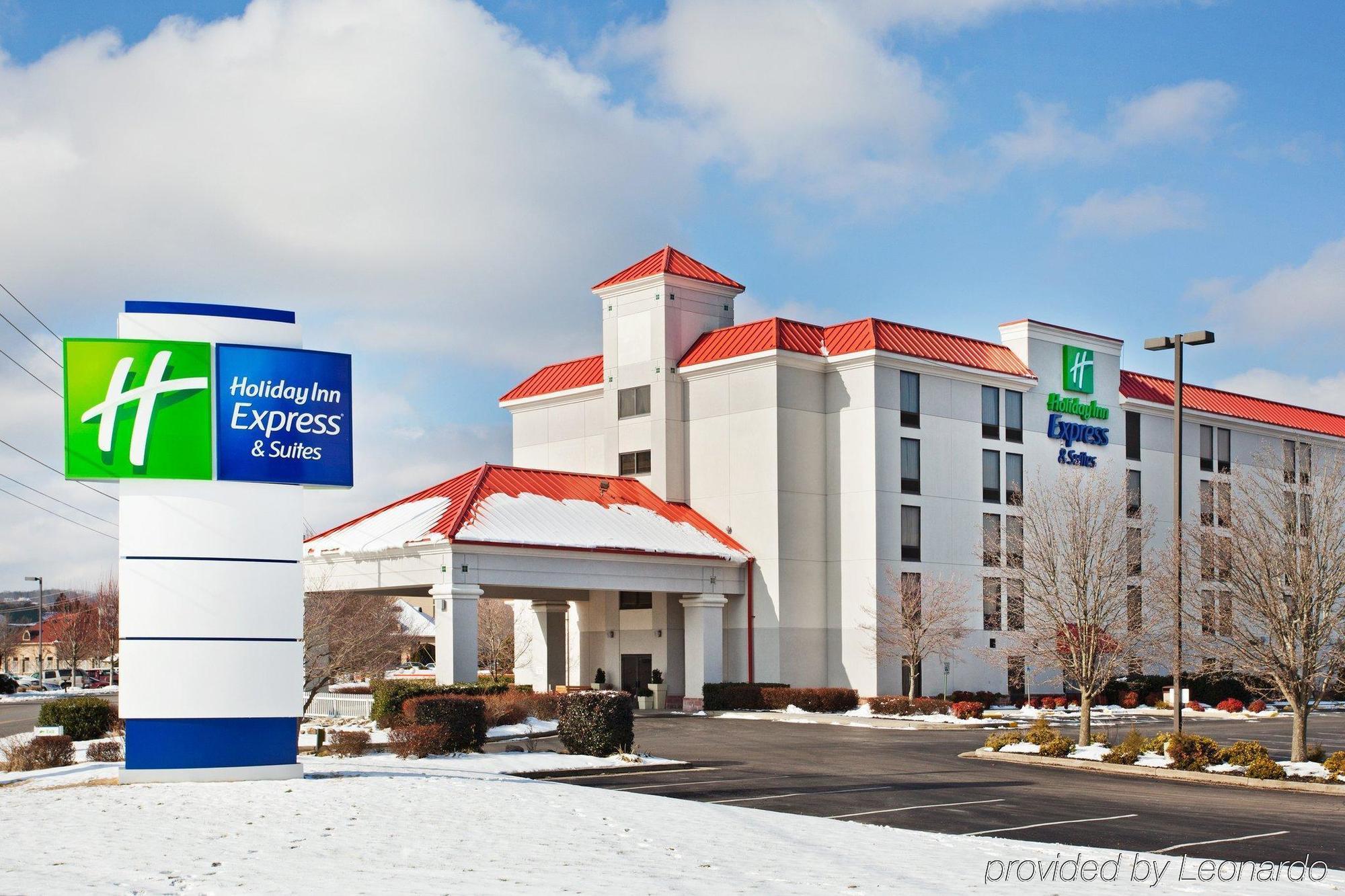 Holiday Inn Express Hotel & Suites Pigeon Forge, An Ihg Hotel Экстерьер фото