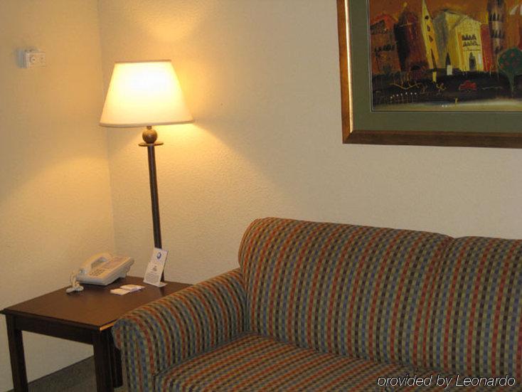 Holiday Inn Express Hotel & Suites Pigeon Forge By Ihg Номер фото